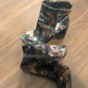 Floral velvet booties